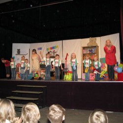 Muzikantjes (23) - Toneelvereniging Plankenkoorts 